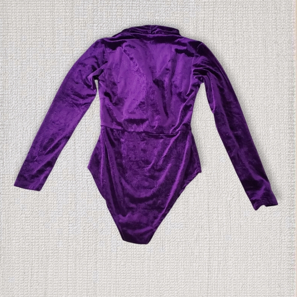 HOUSE OF HARLOW 1960 Purple Velvet Surplice Long Sleeve Stunning Bodysuit - Picture 4 of 8